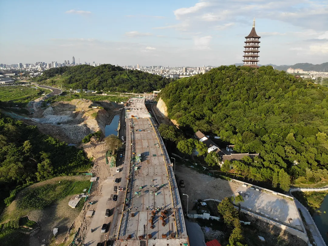 【钢结构·工程】上海宝冶助力绍兴S308省道智慧快速路改造工程二期第二标段全线贯通(图7) 【钢结构·工程】上海宝冶助力绍兴S308省道智慧快速路改造工程二期第二标段全线贯通(图7)