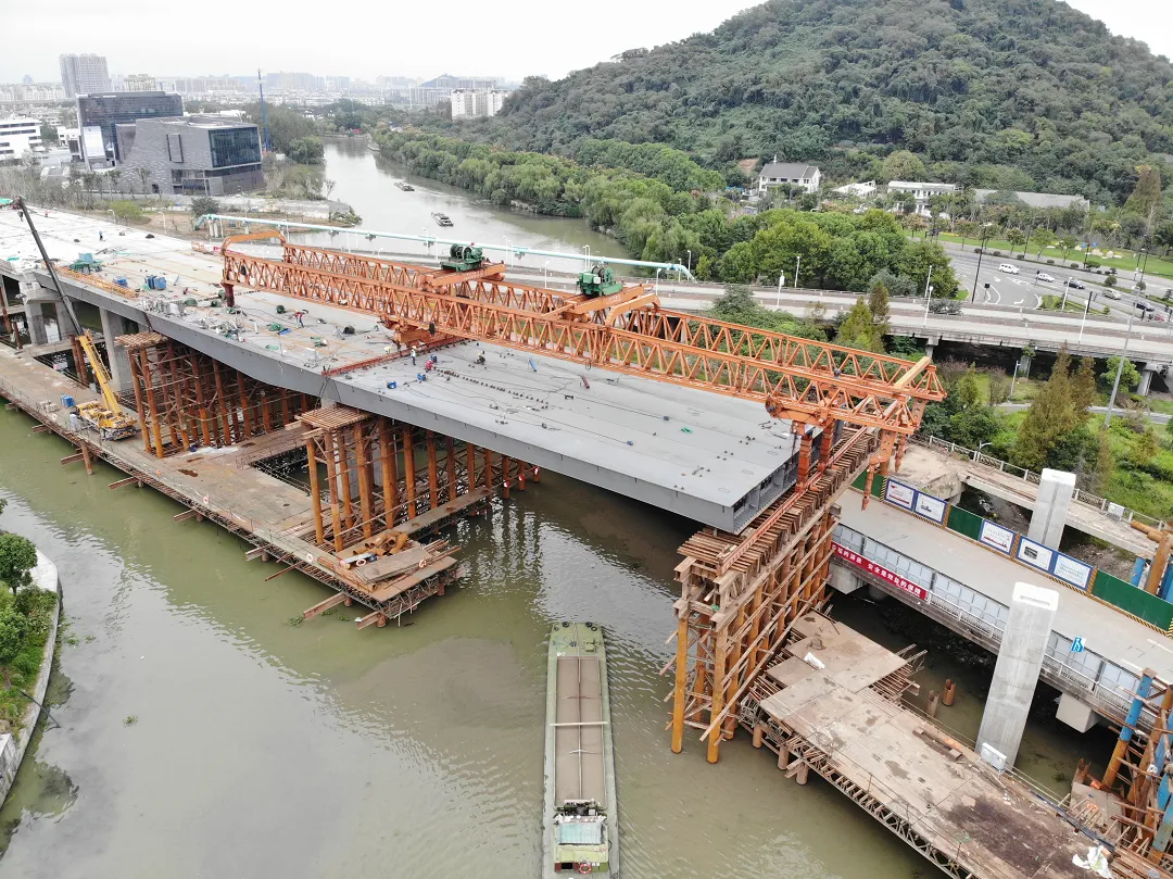 【钢结构·工程】上海宝冶助力绍兴S308省道智慧快速路改造工程二期第二标段全线贯通(图14) 【钢结构·工程】上海宝冶助力绍兴S308省道智慧快速路改造工程二期第二标段全线贯通(图14)