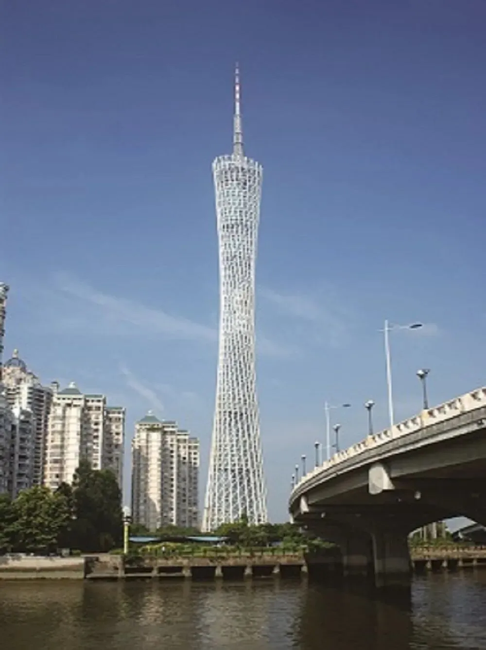 1-210Q113205IE.jpg